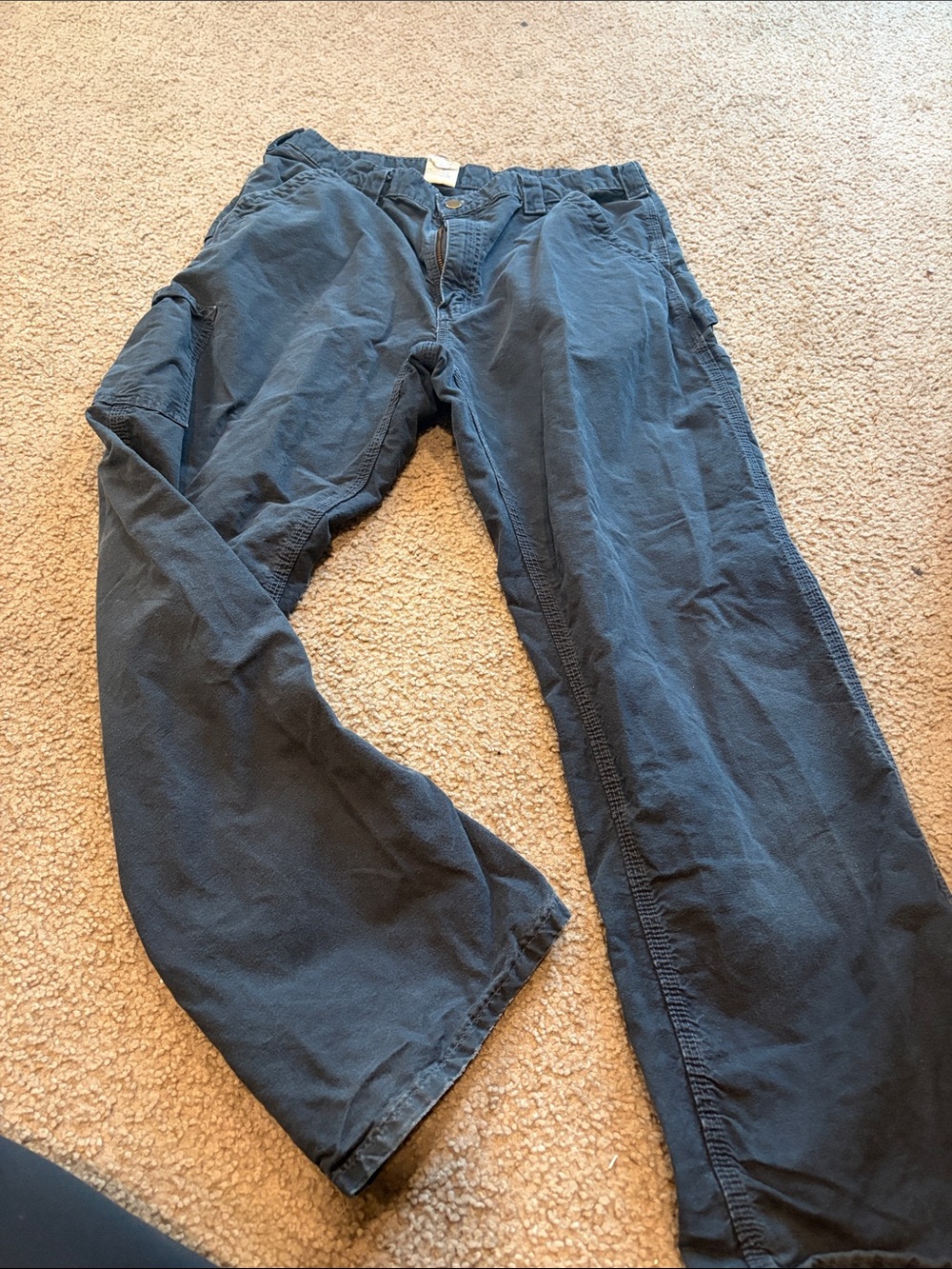 B71 Carhartt Mens 36X32 Navy Carhartt Work Pants w Leather Patch